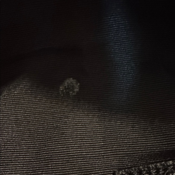 Black bum bag
L v - Picture 5 of 7